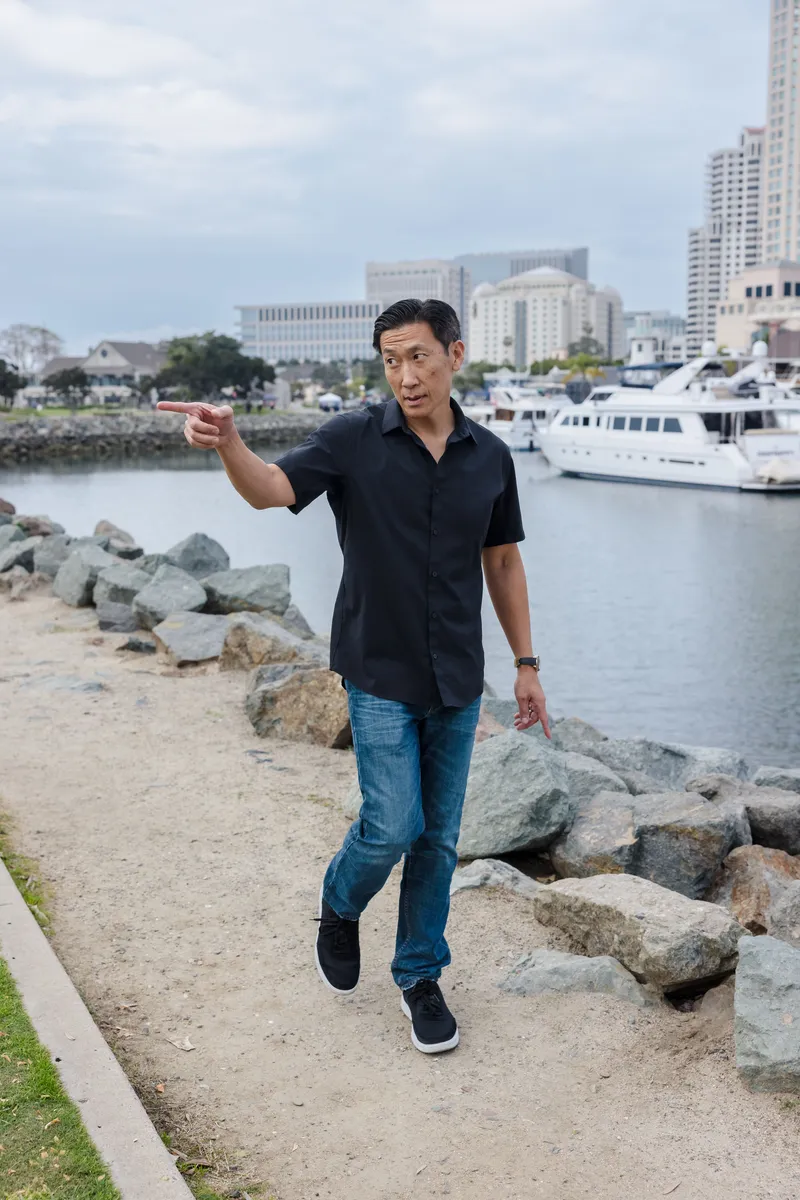 Dr. David Li